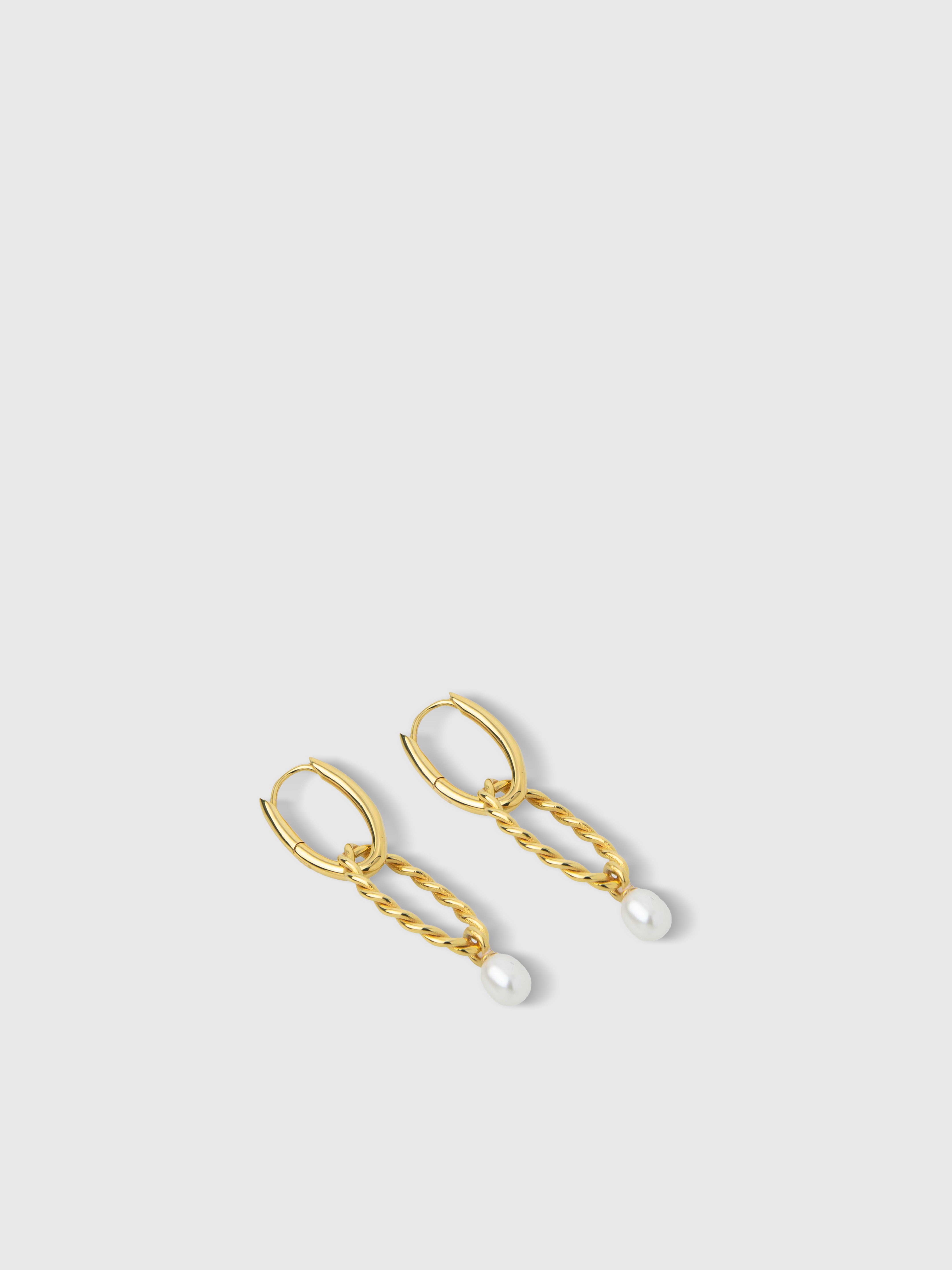 Maria Pearl Earrings