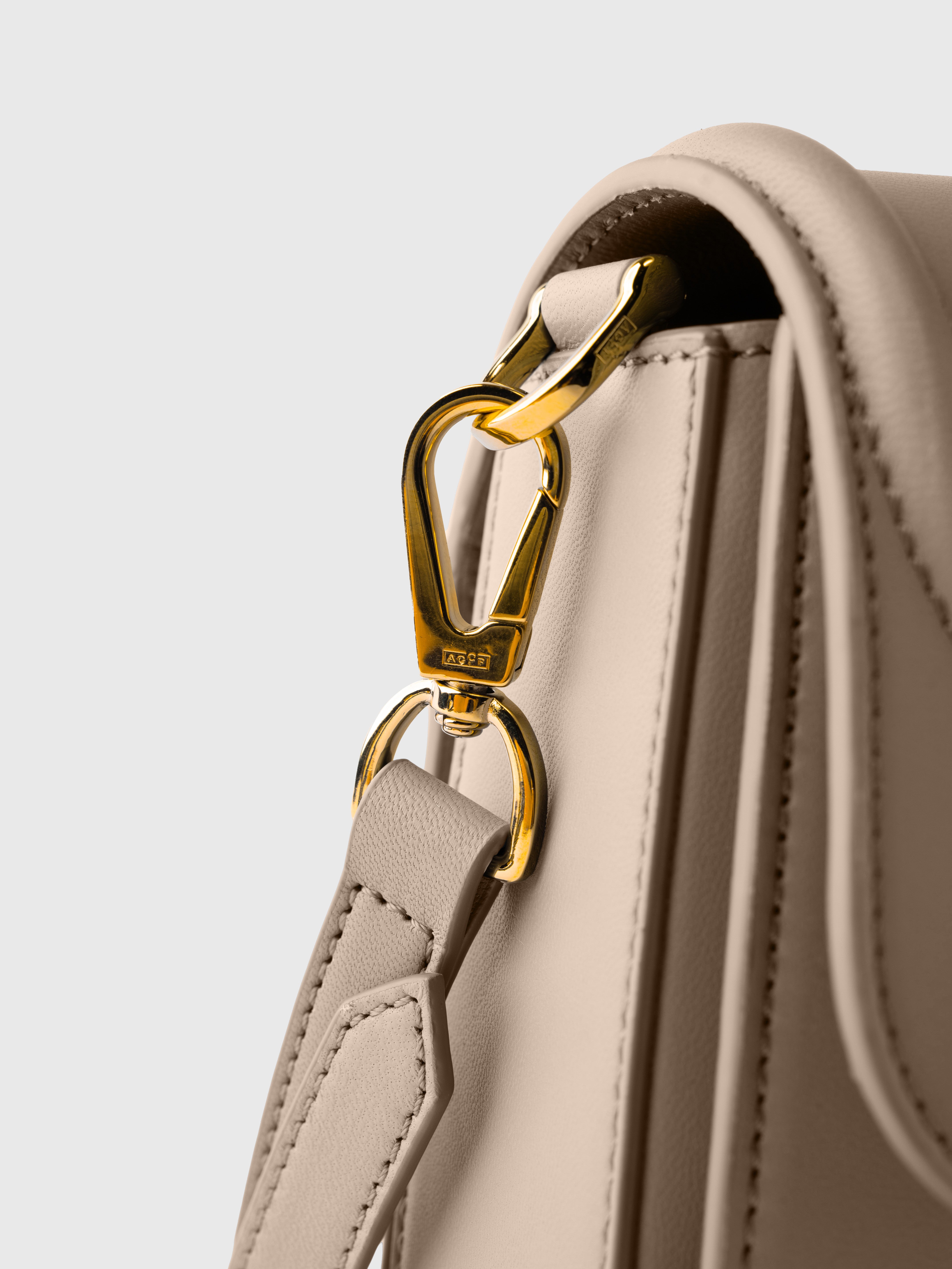Ascot Shoulder Bag