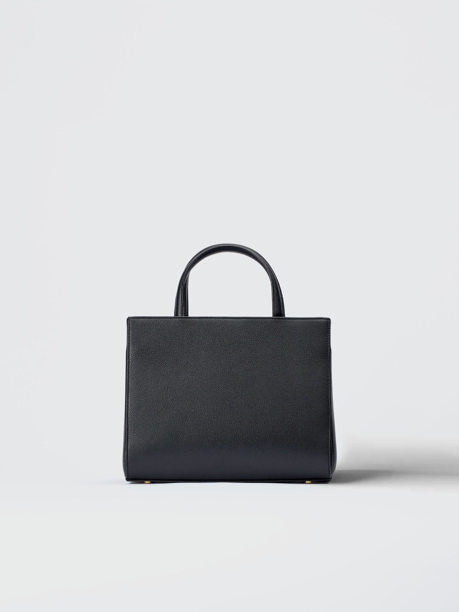 Aurelia Media - Pebble Leather