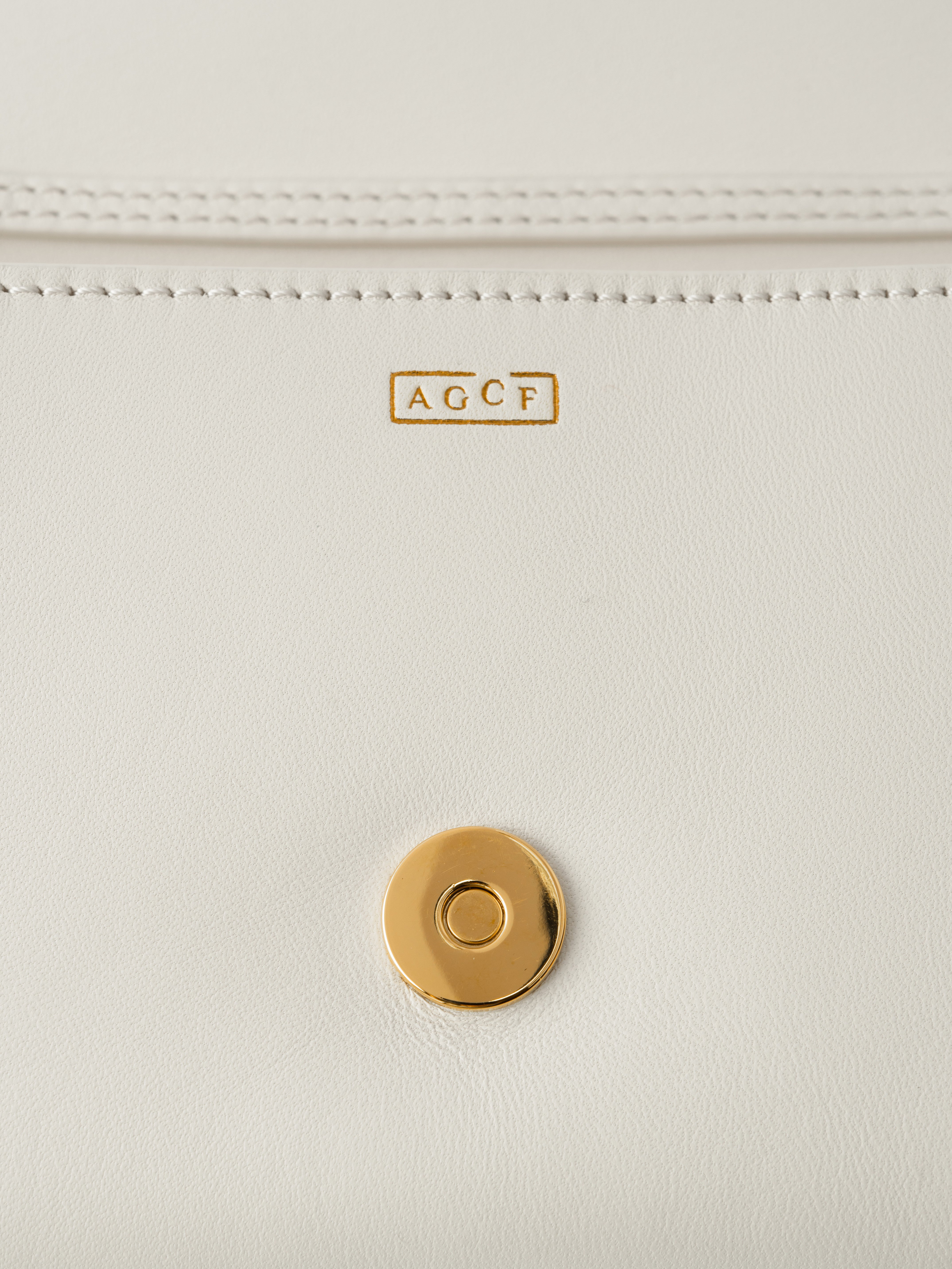Como Clutch Bag