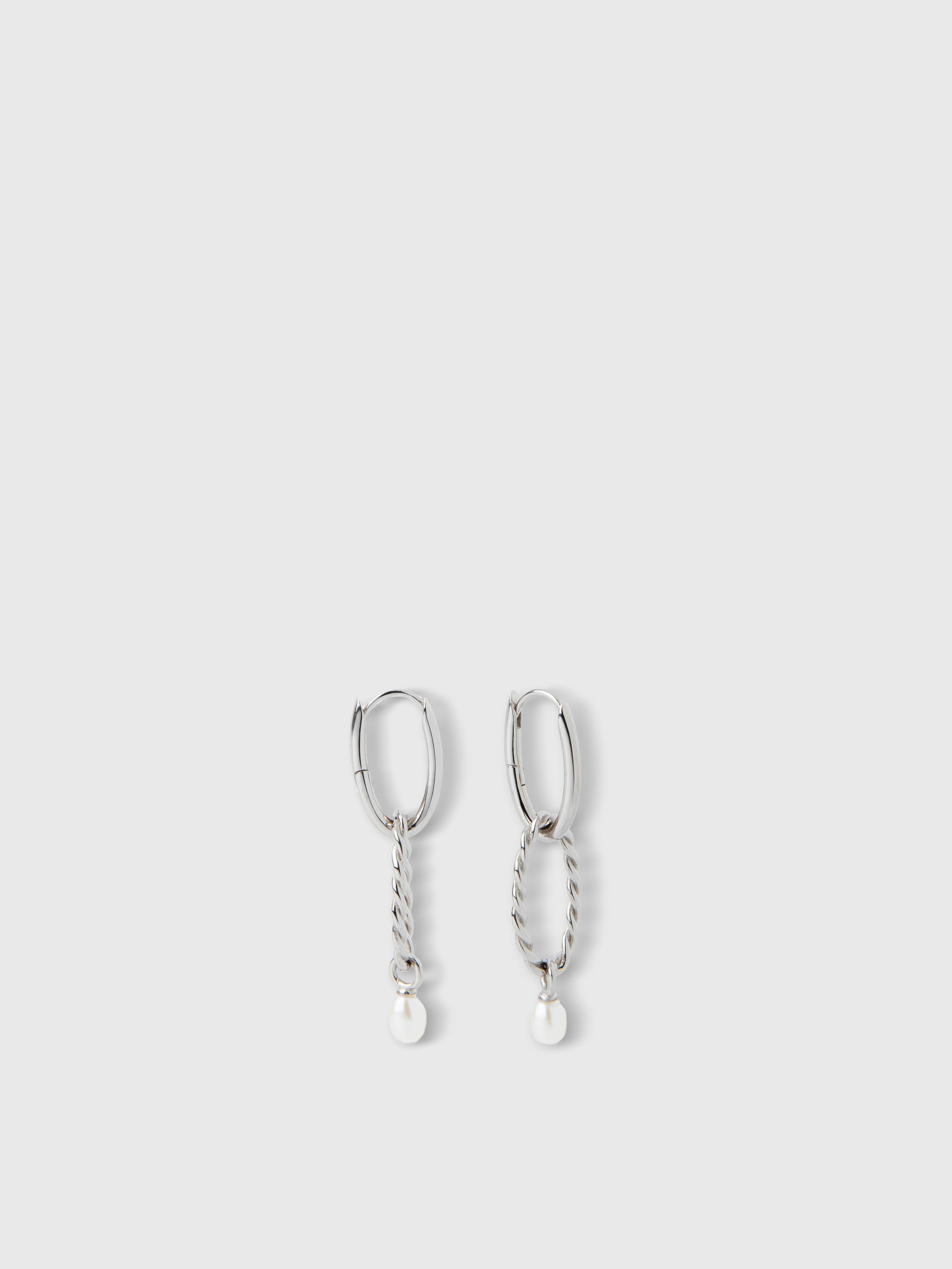 Maria Pearl Earrings