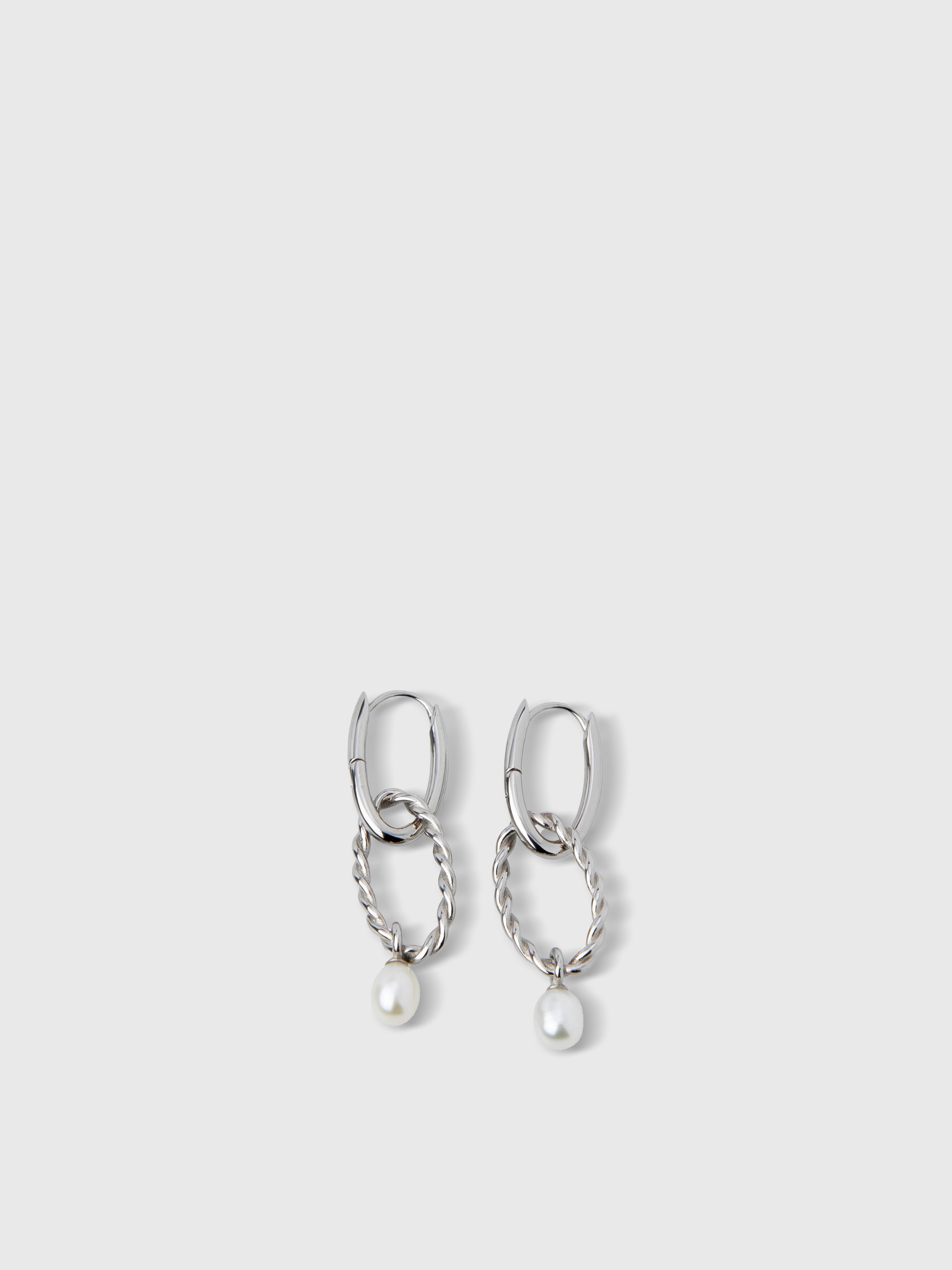 Maria Pearl Earrings