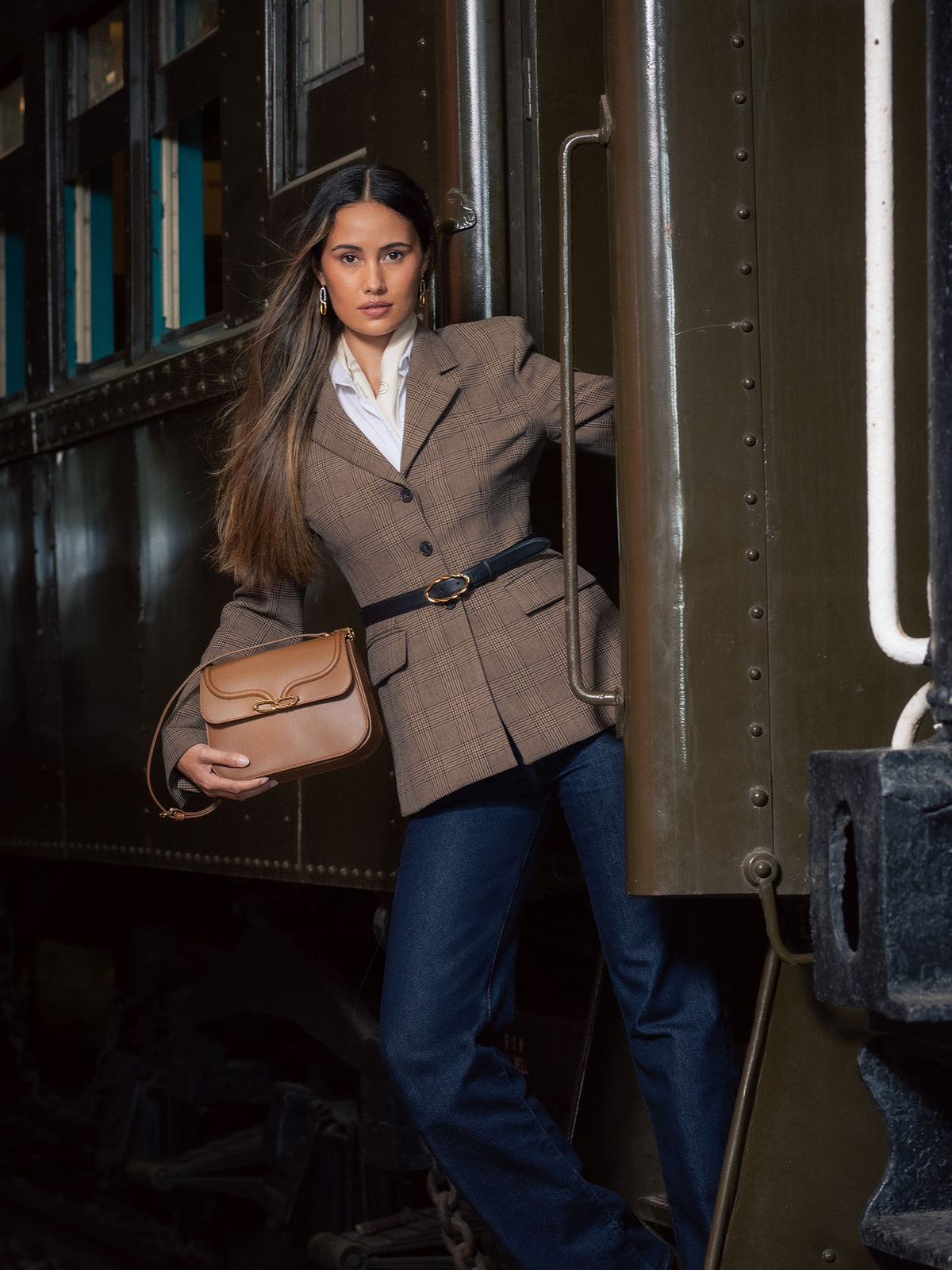 Ascot Shoulder Bag